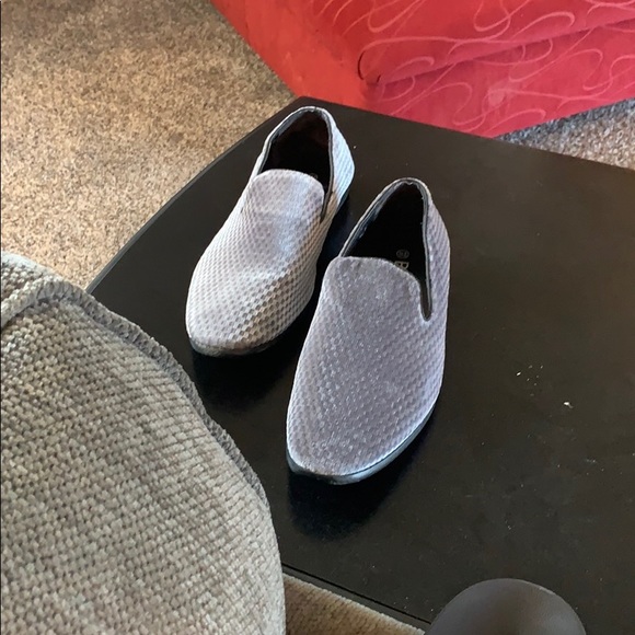 Men’s loafers. - Picture 3 of 3